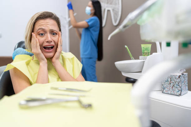 Best Emergency Cosmetic Dentistry (e.g., broken veneers) in Mono Vista, CA